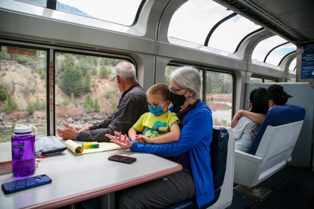 CALIFORNIA-ZEPHYR-AMTRAK-SS-210520