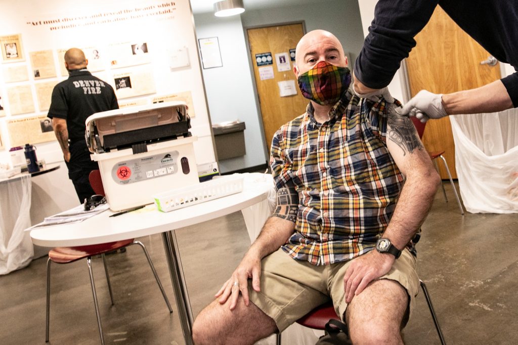 DRAG-QUEENS-COVID-VACCINE-CLINIC-CENTER-COLFAX