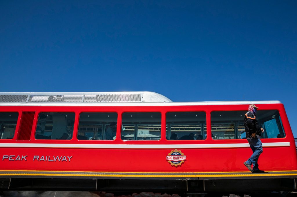 PIKES-PEAK-COG-RAILWAY-REOPENS-5