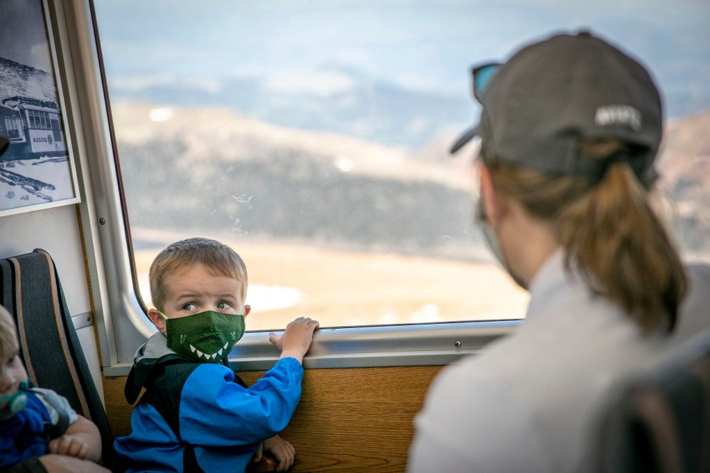 PIKES-PEAK-COG-RAILWAY-REOPENS-6