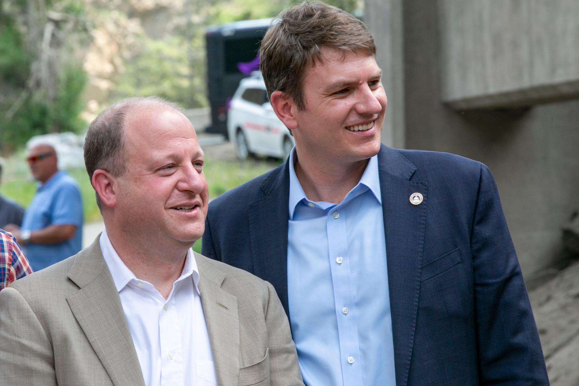 TRANSPORTATION-BILL-SIGNING-POLIS-GARNETT-1