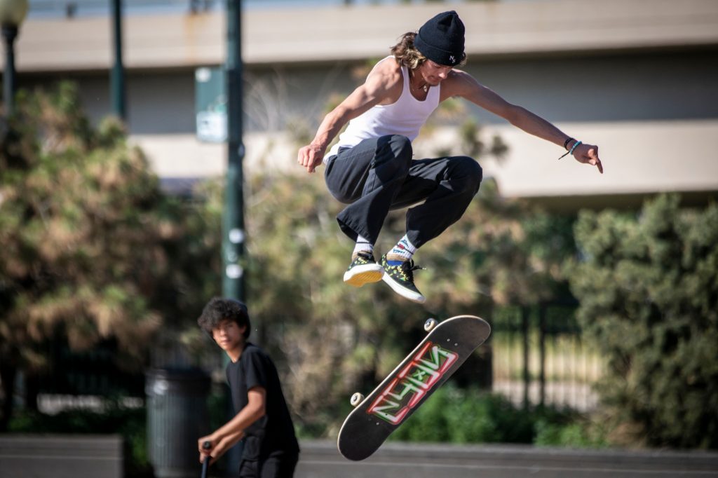 DENVER-HOT-WEATHER-SKATE-PARK-1-210614