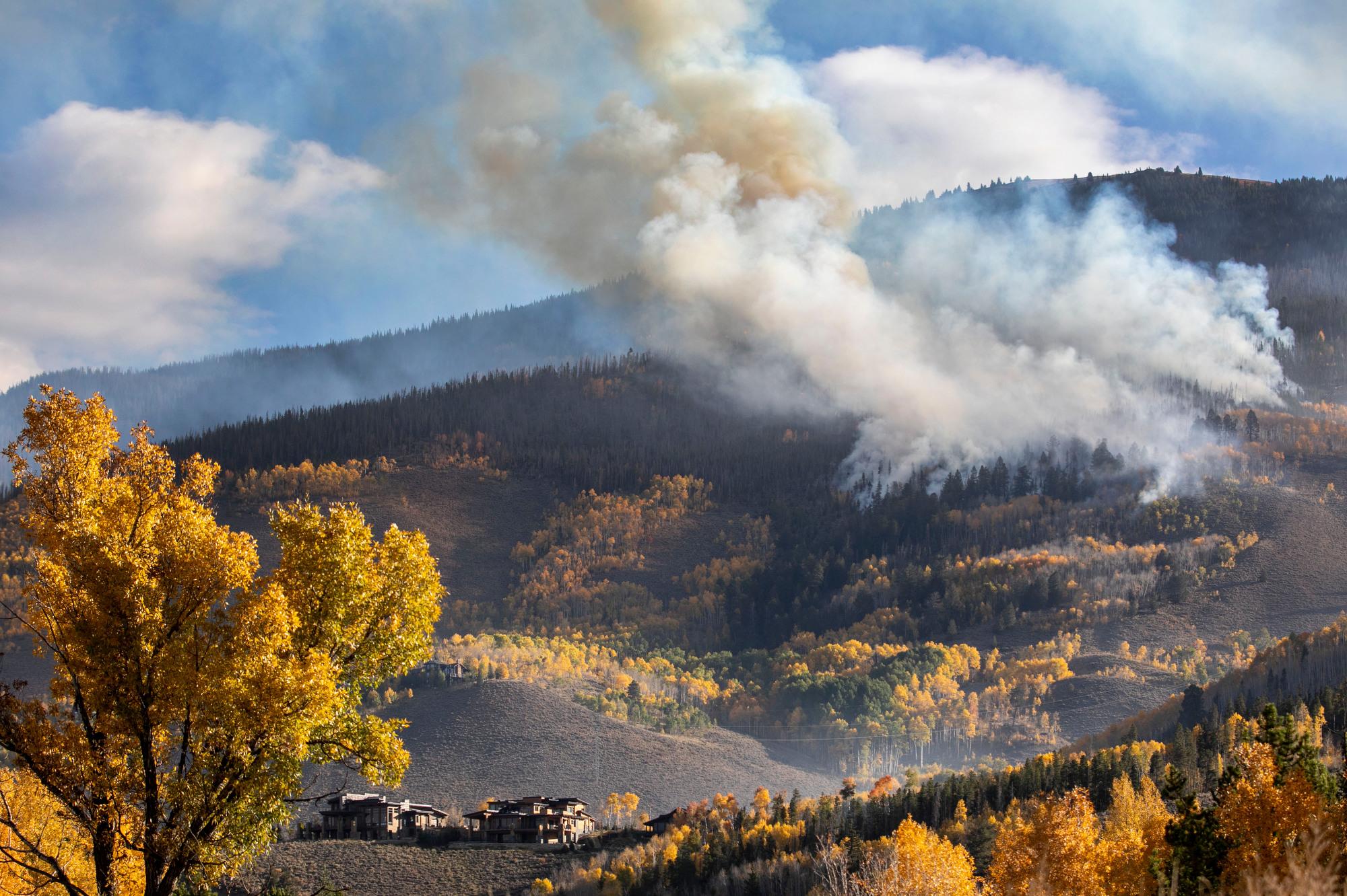 210928-PTARMIGAN-FIRE-WILDFIRE-SILVERTHORNE