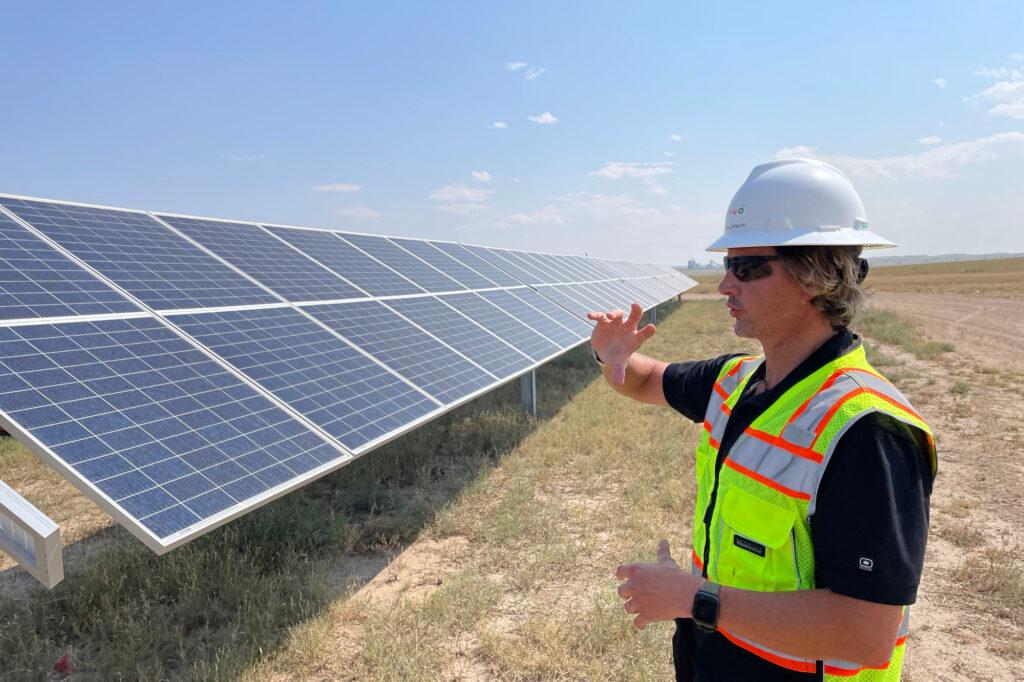 PUEBLO-ENERGY-NUCLEAR-RENEWABLES