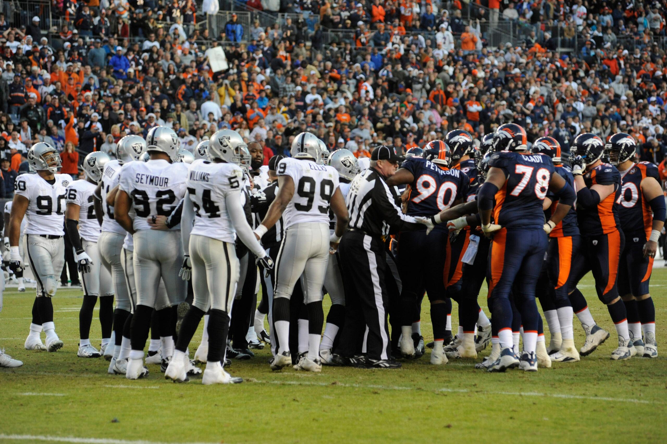 Broncos Raiders