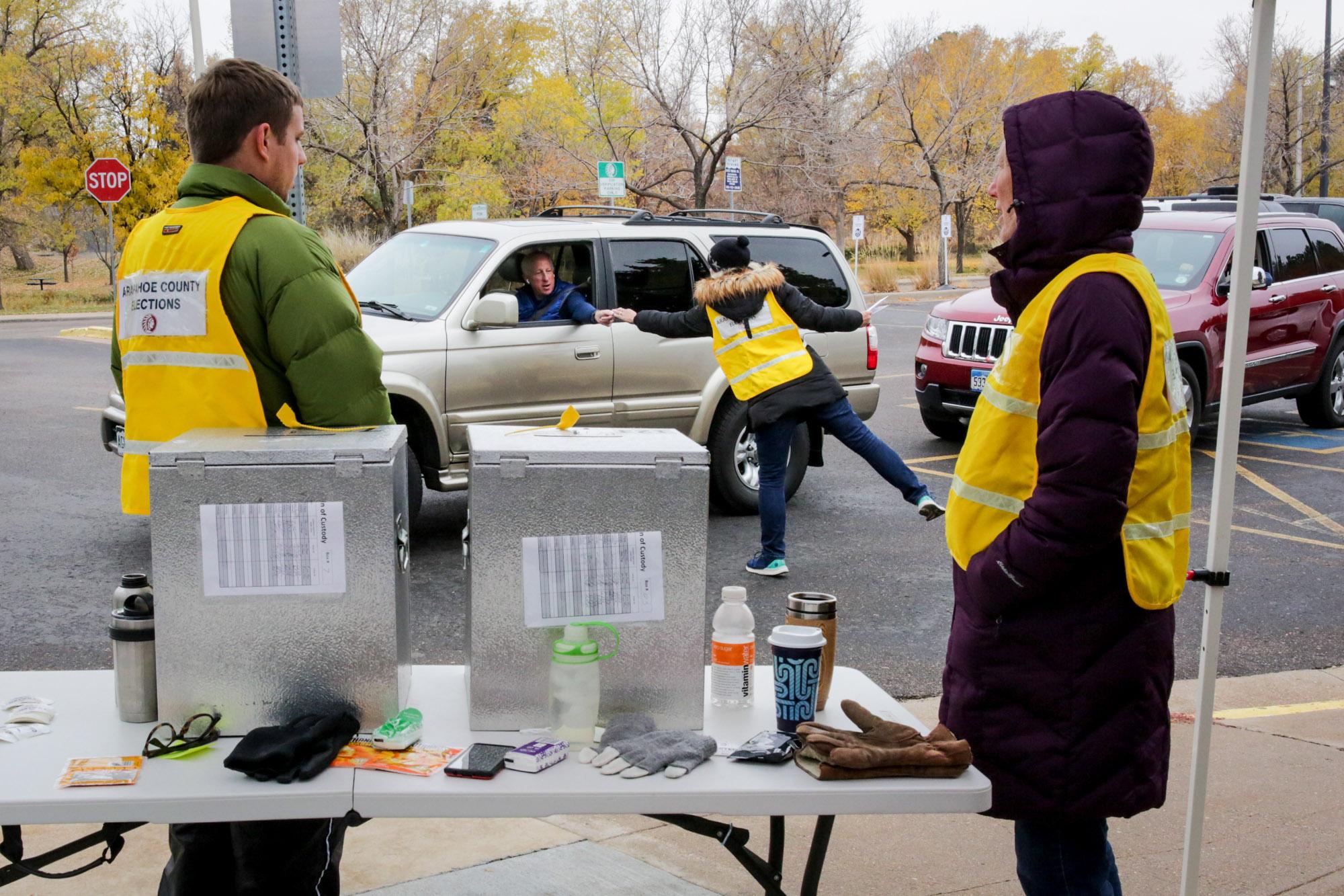 211102-ELECTION-DAY-BALLOT-DROP-ARAPAHOE-COUNTY