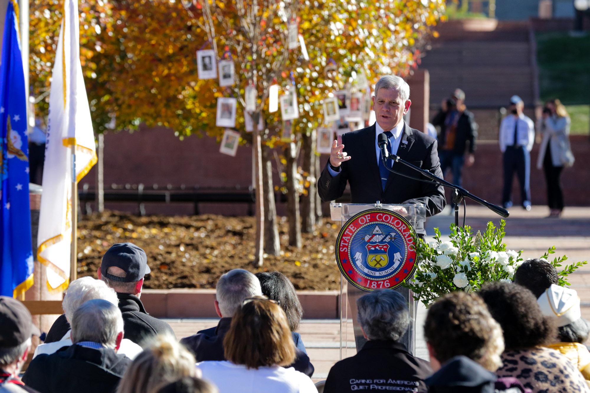 211106-FALLEN-HEROES-MEMORIAL