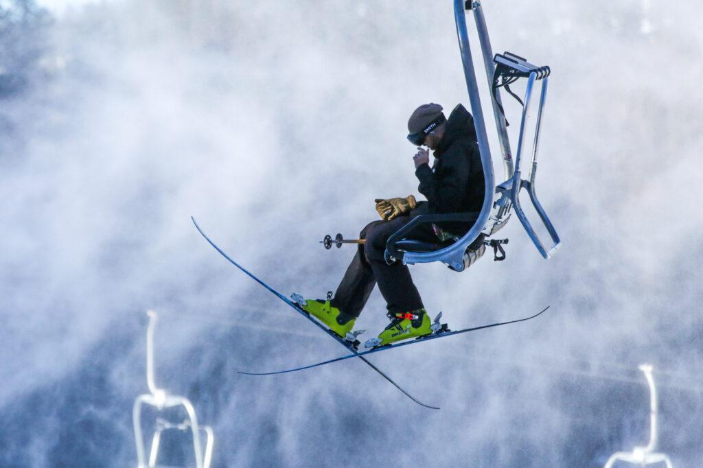 211130-SKI-SEASON-ARAPAHOE-BASIN