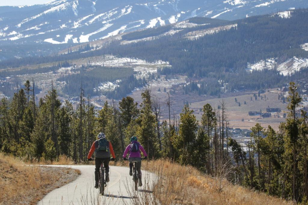 211130-SKI-SEASON-BRECKENRIDGE