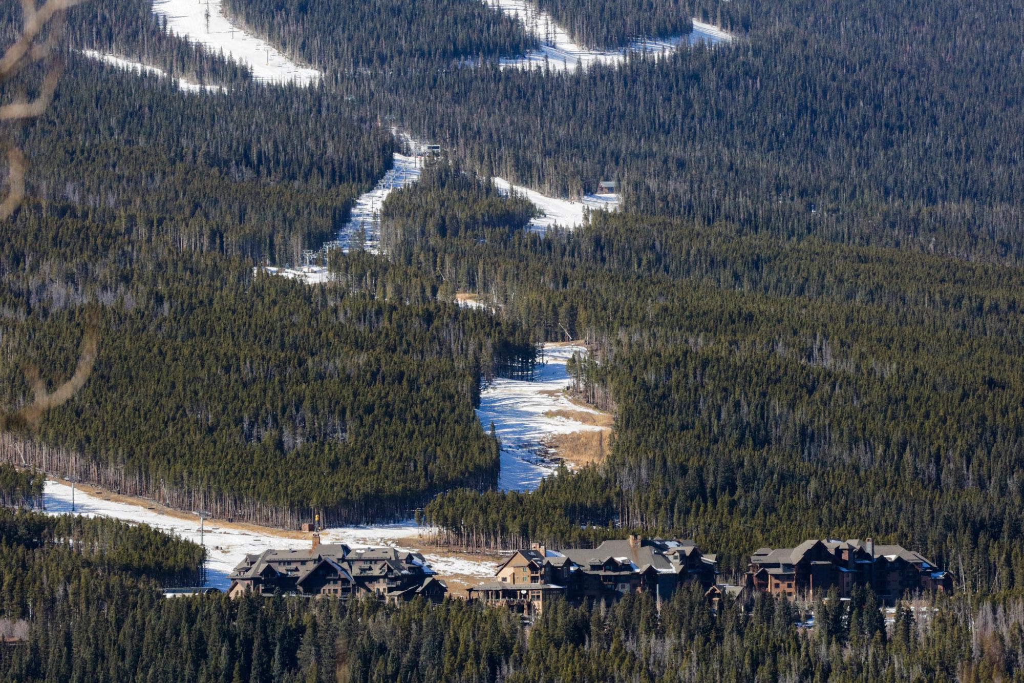 211130-SKI-SEASON-BRECKENRIDGE