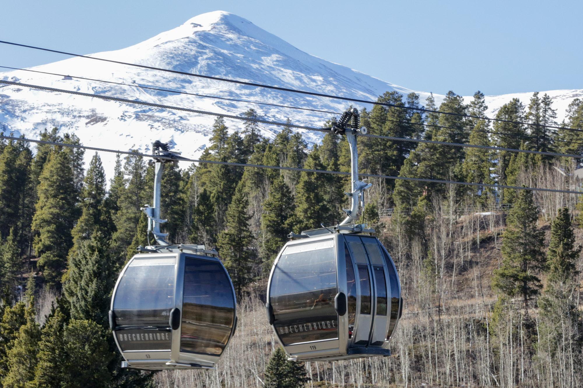 211130-SKI-SEASON-BRECKENRIDGE