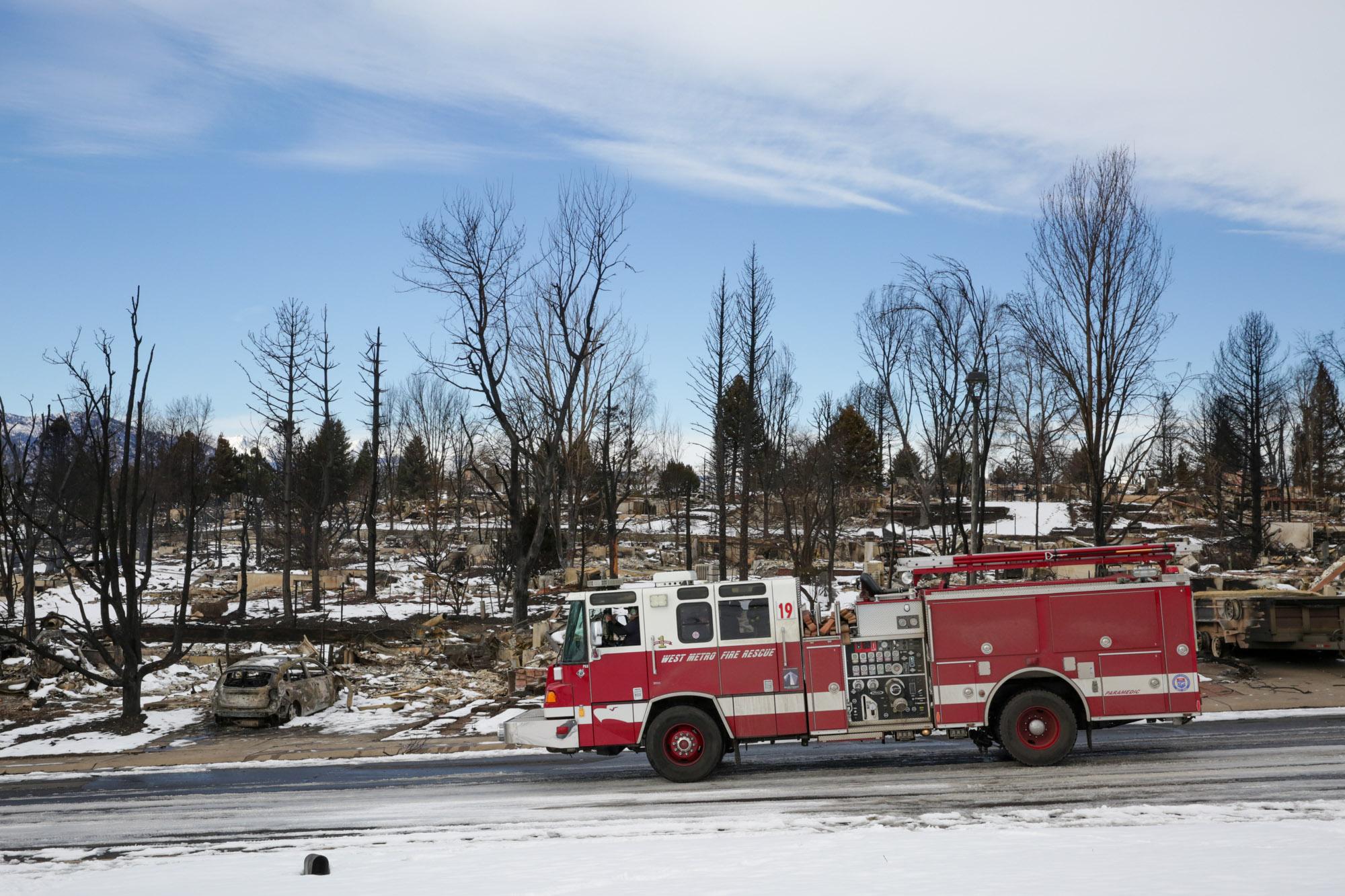 220103-MARSHALL-FIRE-LOUISVILLE