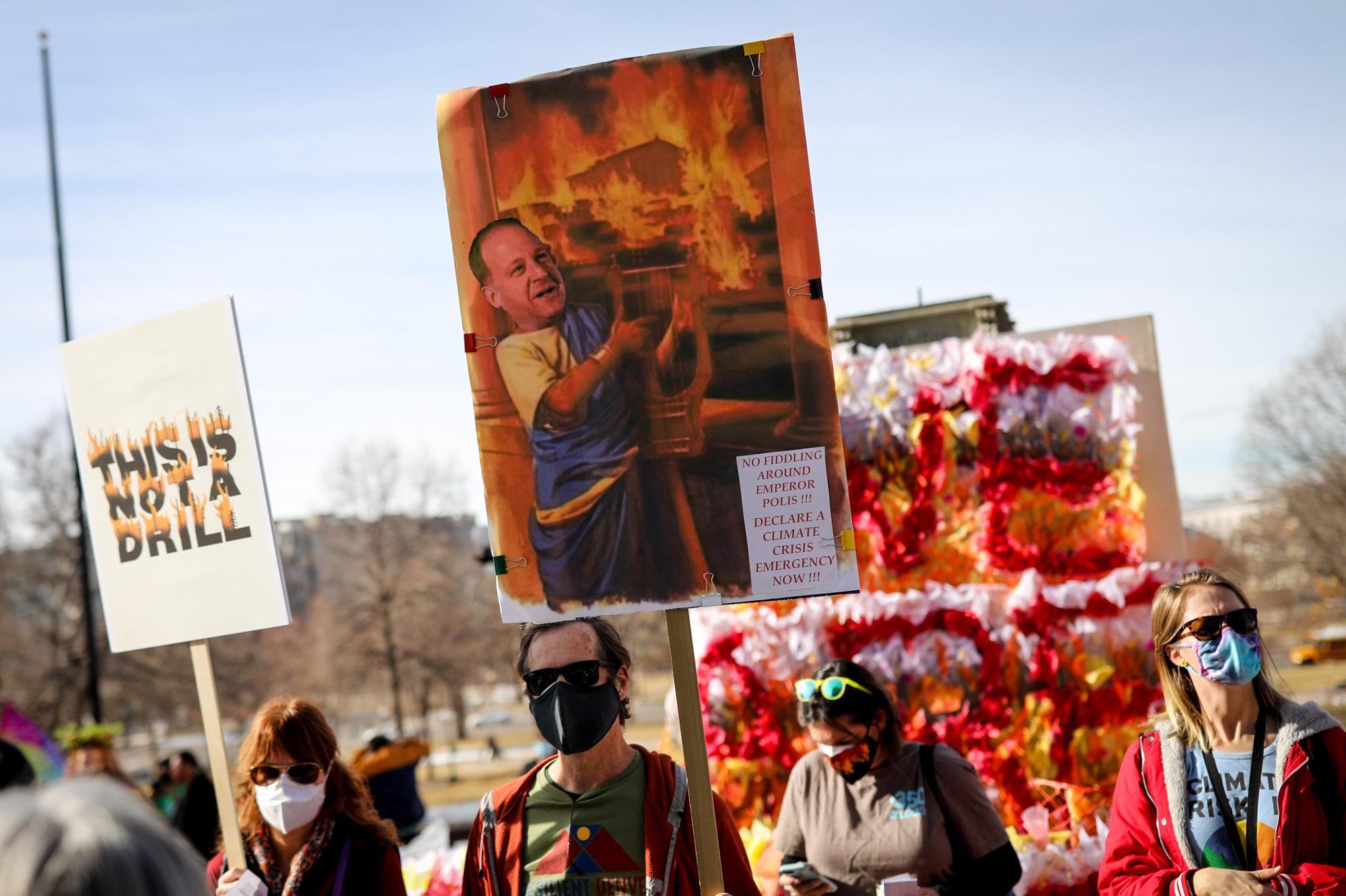 220113-SOS-ENVIRONMENT-PROTEST