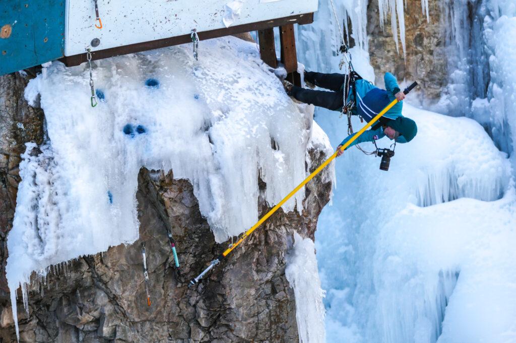 220122-OURACY-ICE-CLIMBING