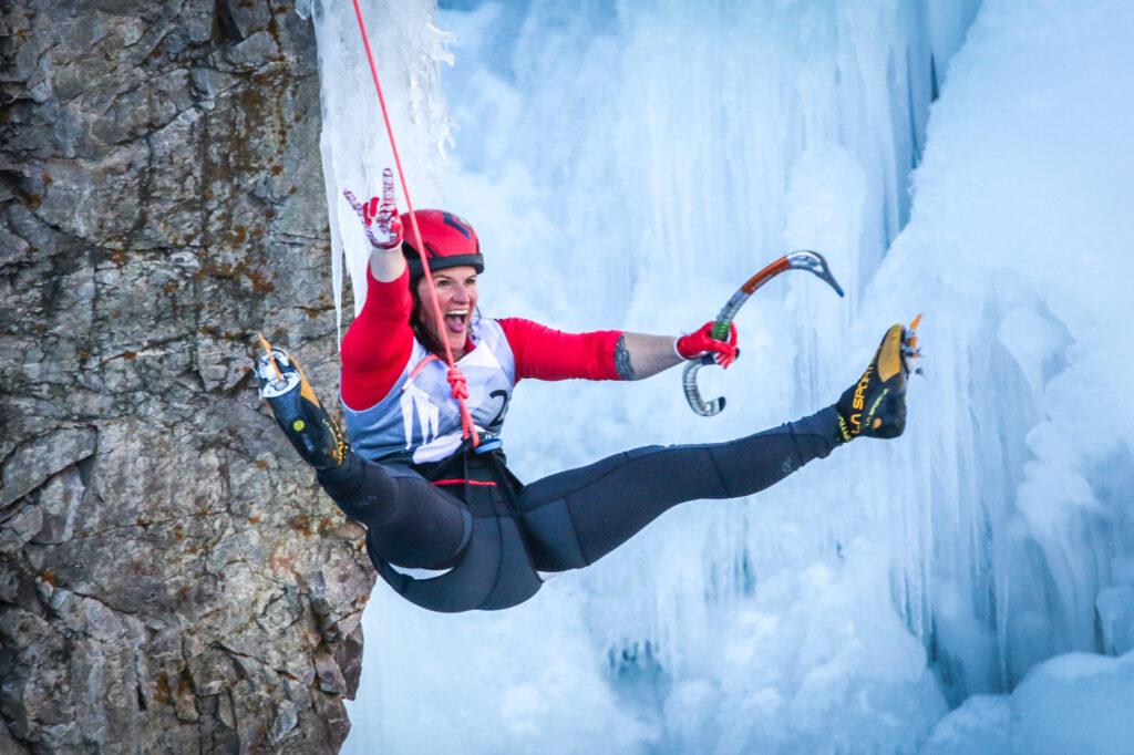 220122-OURACY-ICE-CLIMBING