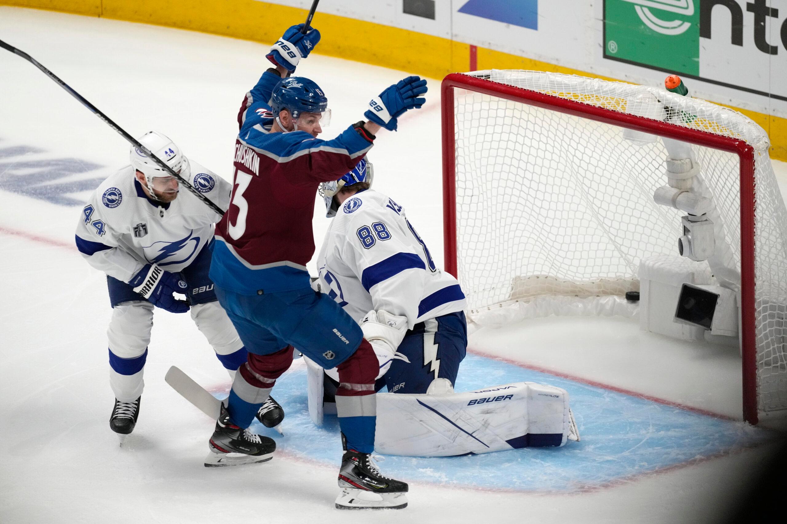 Stanley Cup Lightning Avalanche Hockey