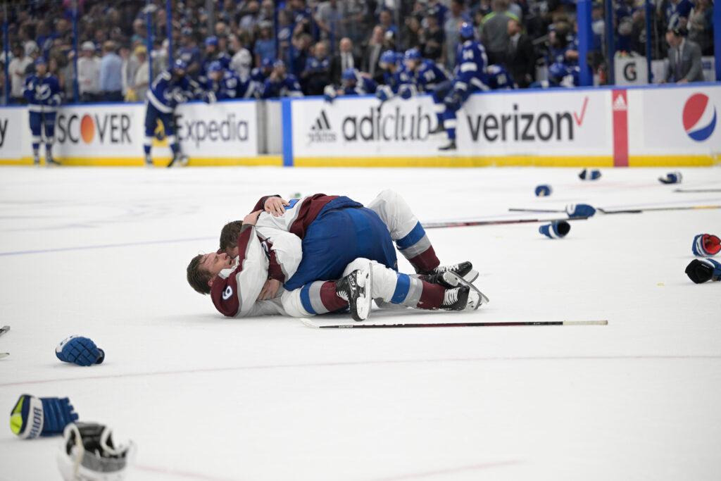 Stanley Cup Avalanche Lightning Hockey