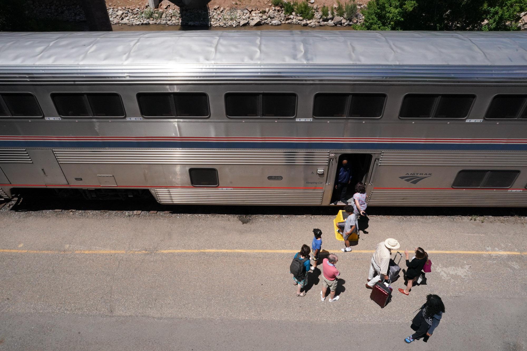 220708-AMTRAK-ZEPHYR-TRAIN-GLENWOOD-SPRINGS