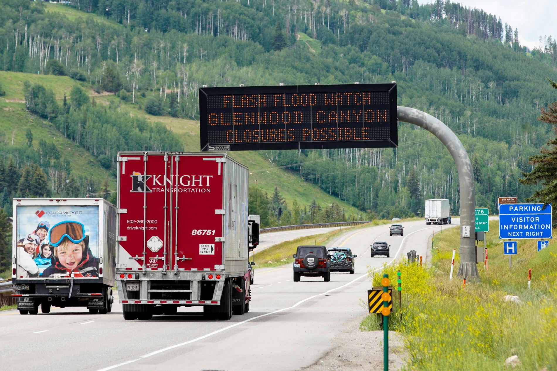 220715-GLENWOOD-CANYON-FLASH-FLOOD-WARNING-SIGN-VAIL