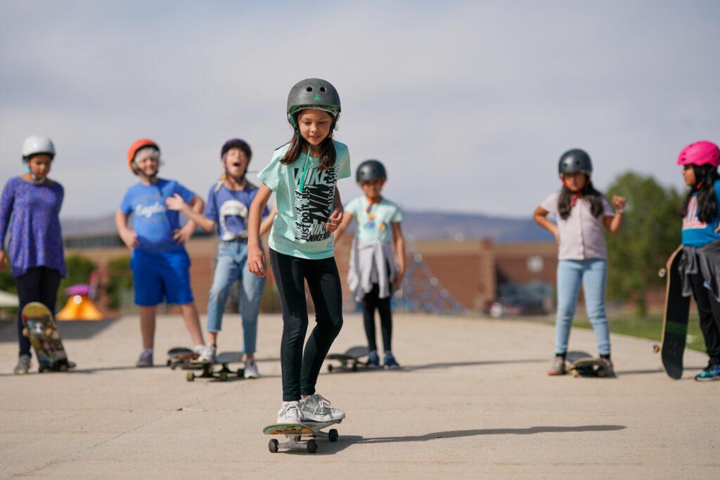 20220927-SKATEBOARD-CLASS-EAGLE-CREST-LONGMONT