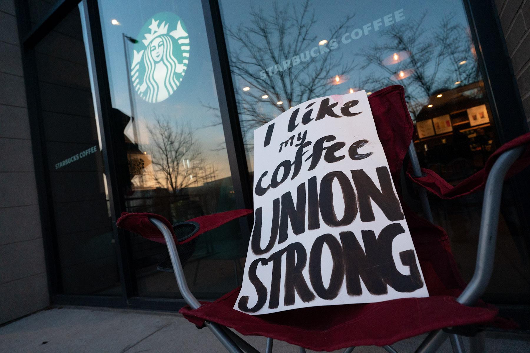 20230322-STARBUCKS-STRIKE-2