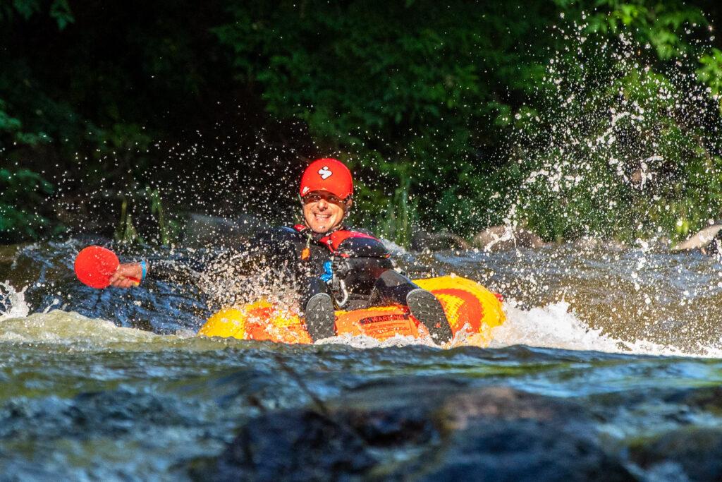 boulder-tube-to-worrk-day-summer-hot-weather