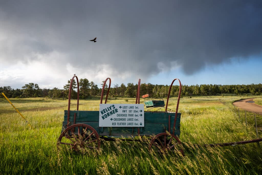 kelleys-korner-larimer-county-rural-roads-wagon-20230713