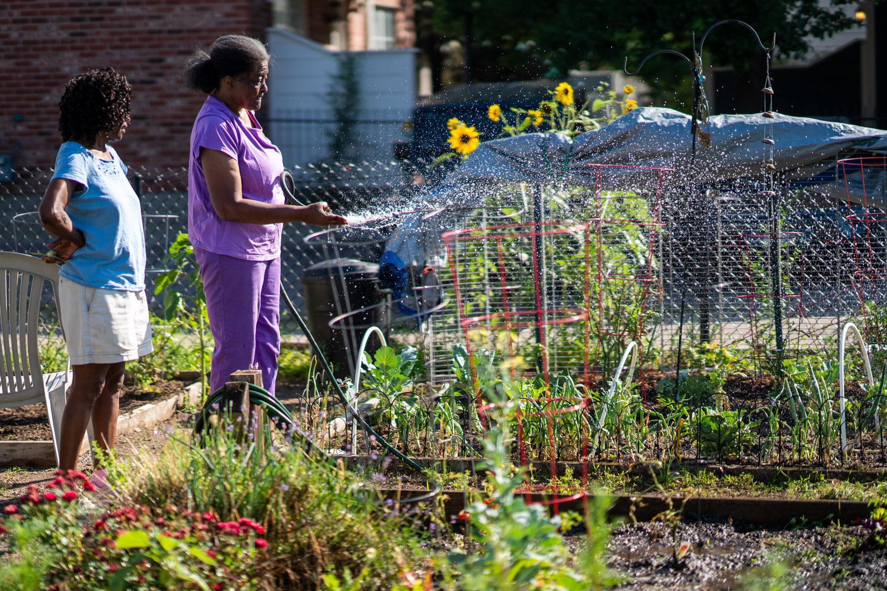 denver-urban-gardening-health-20230714