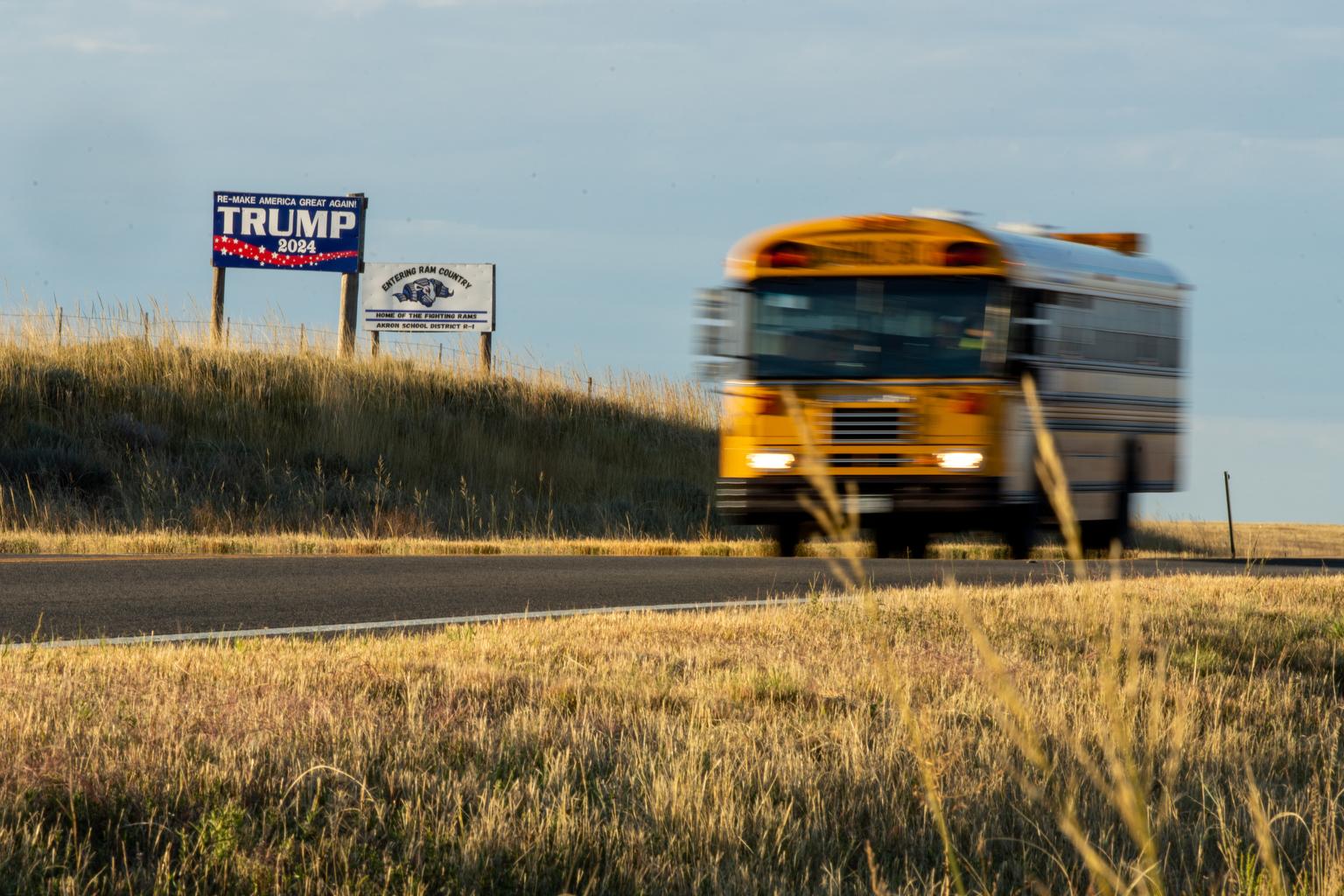 REDDEST-TRUMP-SIGN-EASTERN-PLAINS-CD4