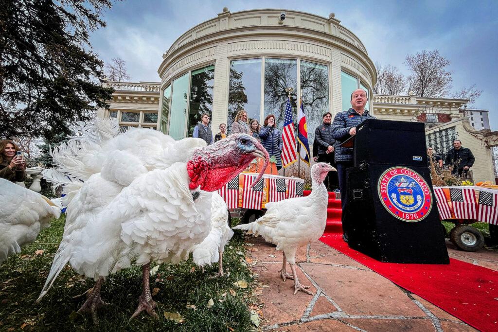 2023YIP09-POLIS-TURKEY-PARDON-THANKSGIVING