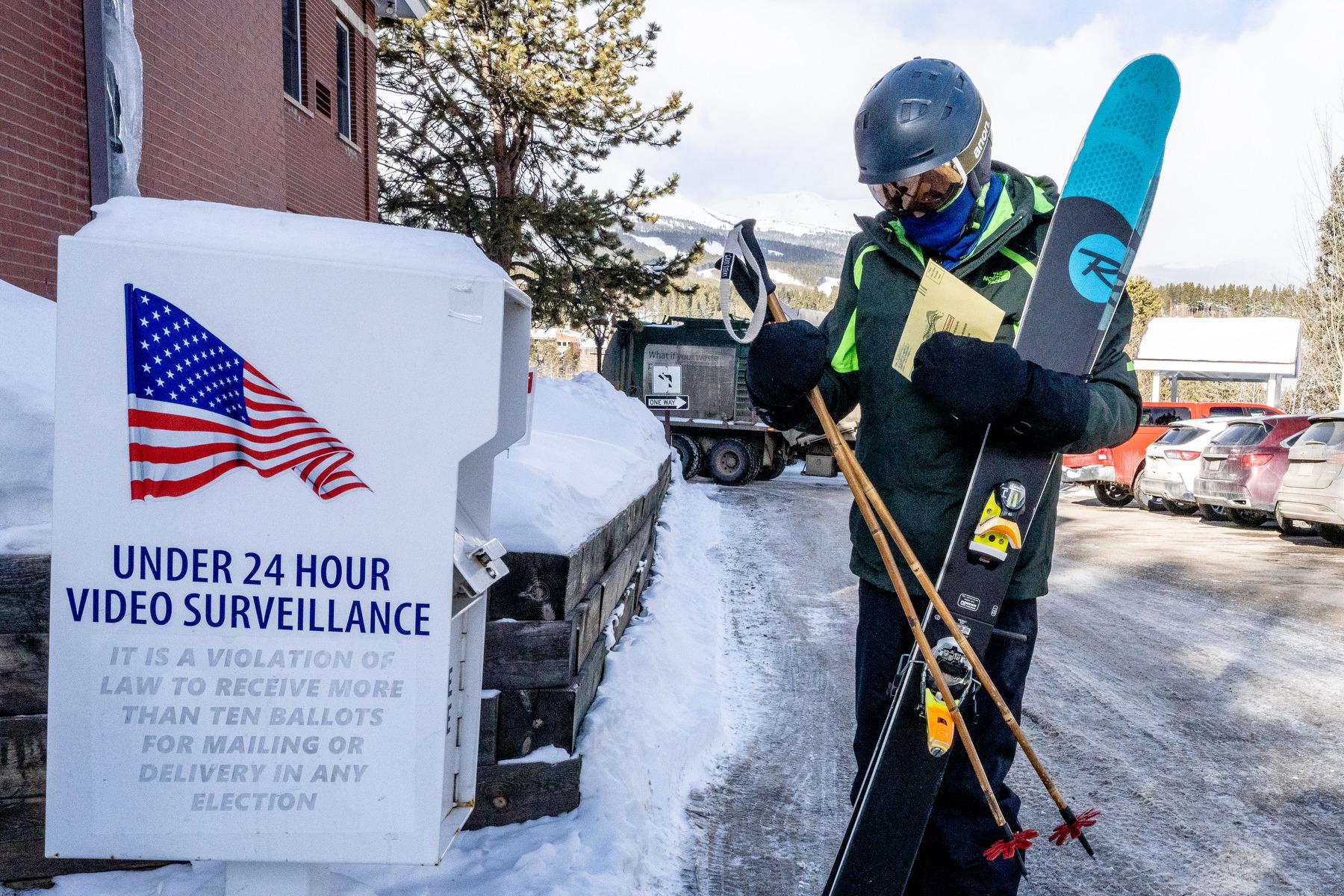 240305-ELX-VOTING-BRECKENRIDGE