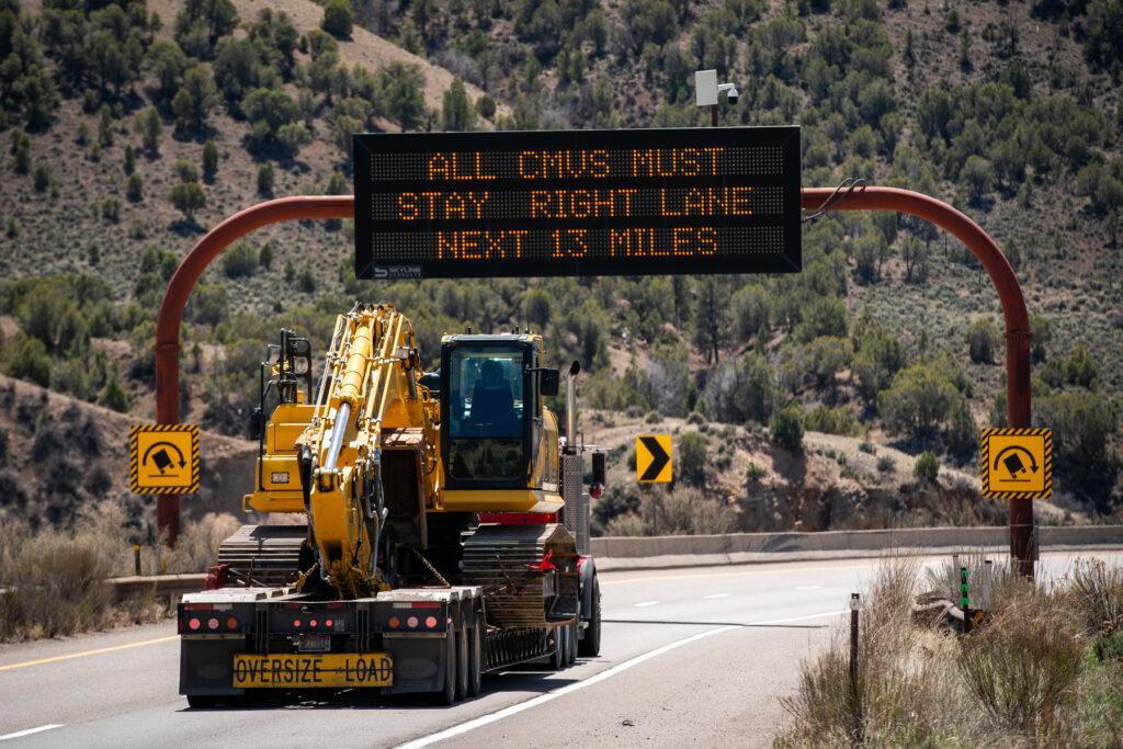 GLENWOOD-CANYON-TRUCKS