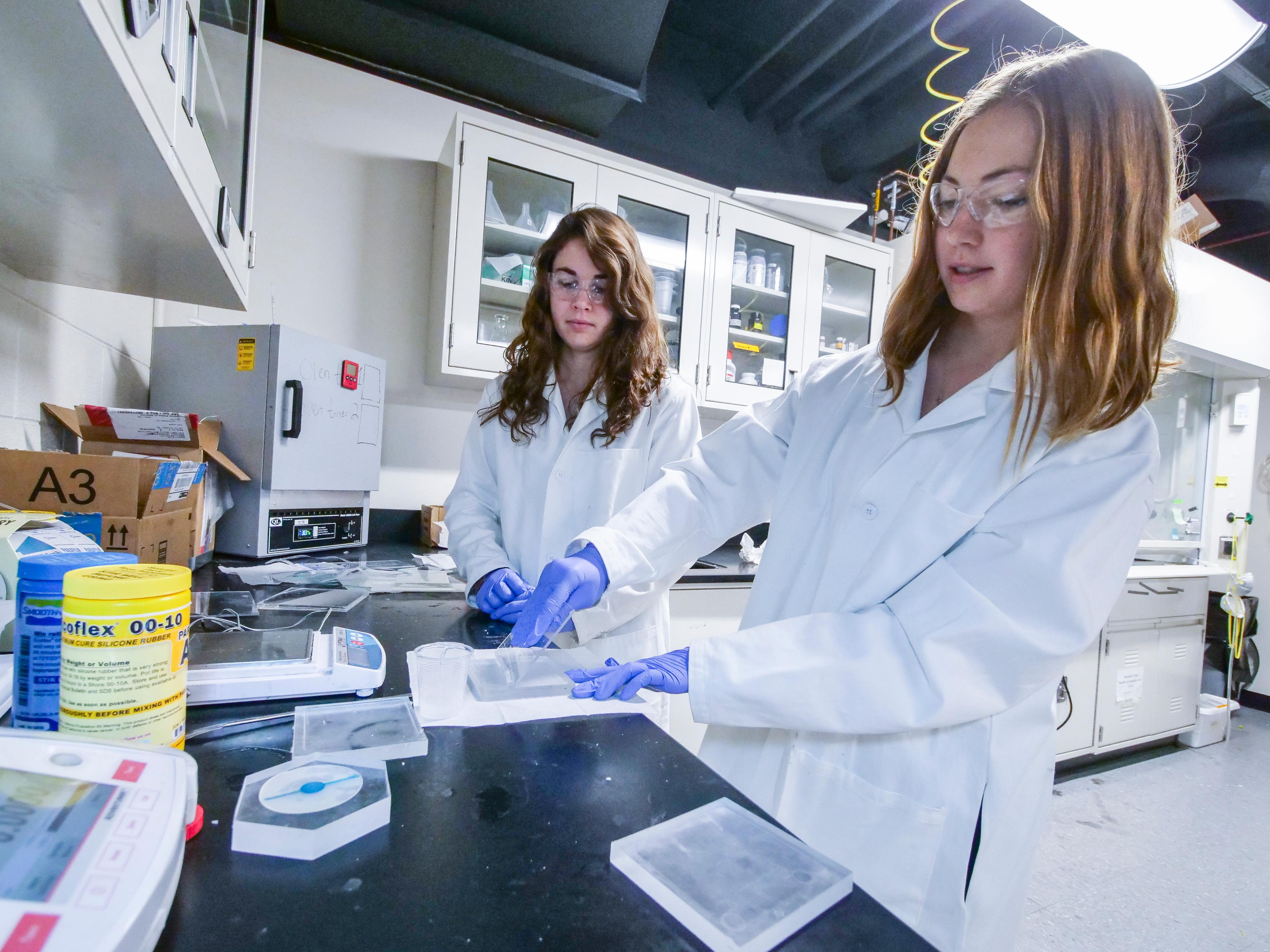 CU BOULDER ENGINEERING, WOMEN ENGINEERS