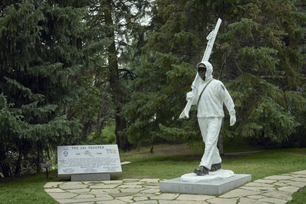 Scott Stearman's "Ski Trooper" bronze sculpture