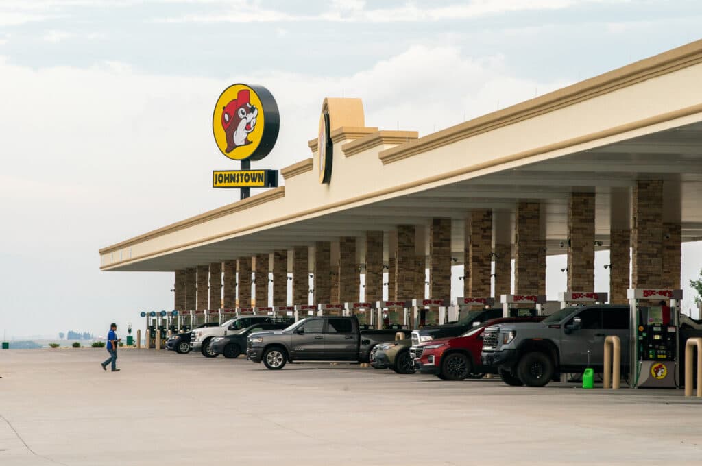 BUC-EES-JOHNSTOWN