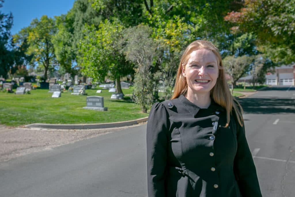 Olivia Meikle leads a historic tour of haunted spots in Lafayette.