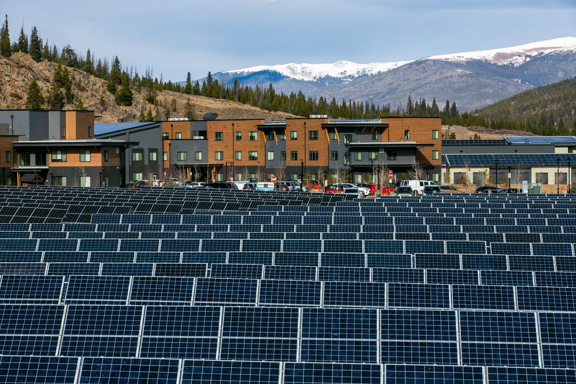 SOLAR-NEW-HOMES-BRECKENRIDGE-20251128